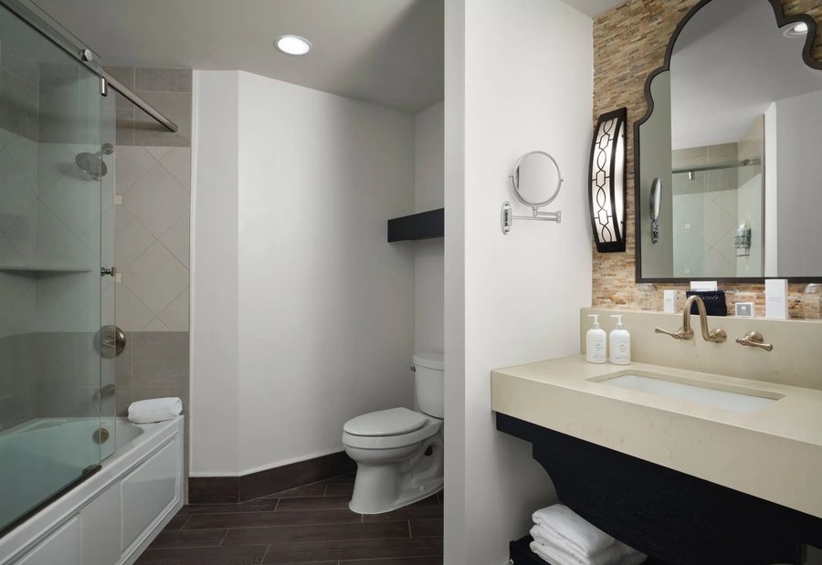 The Wilde Resort And Spa — Bathroom
