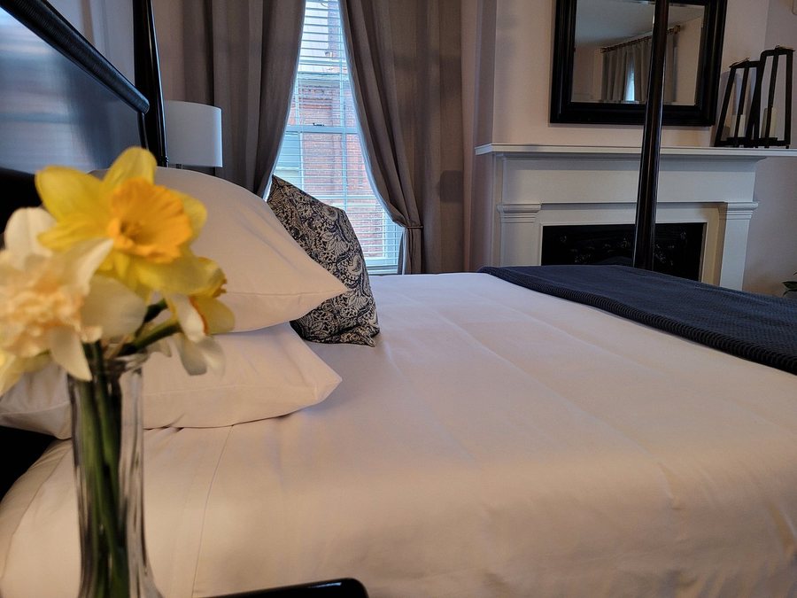 The Willis James Bed Breakfast — Guest room