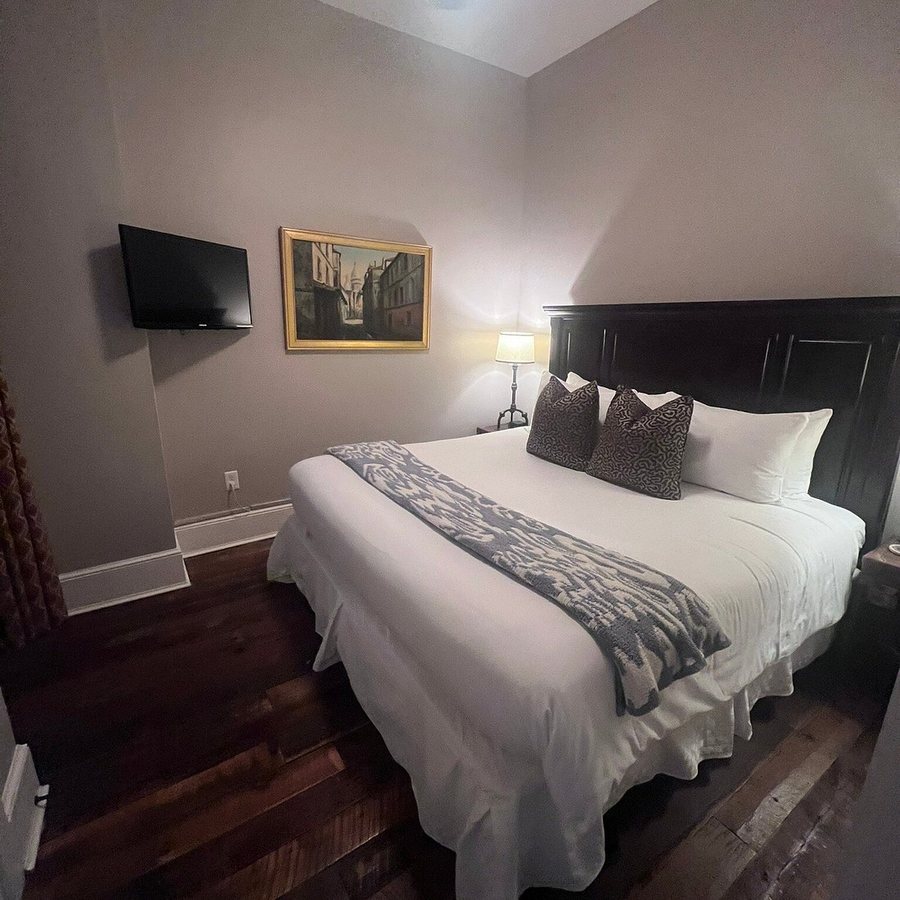 The Windsor Boutique Hotel — Guest room