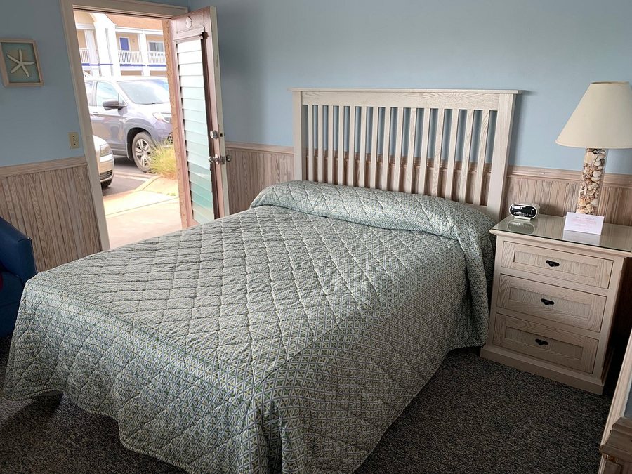 The Windswept — Guest room