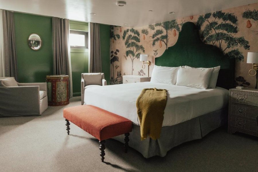 The Winston — Guest room