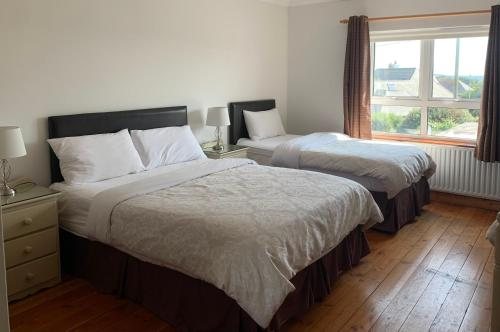 The Wooden House — Guest room