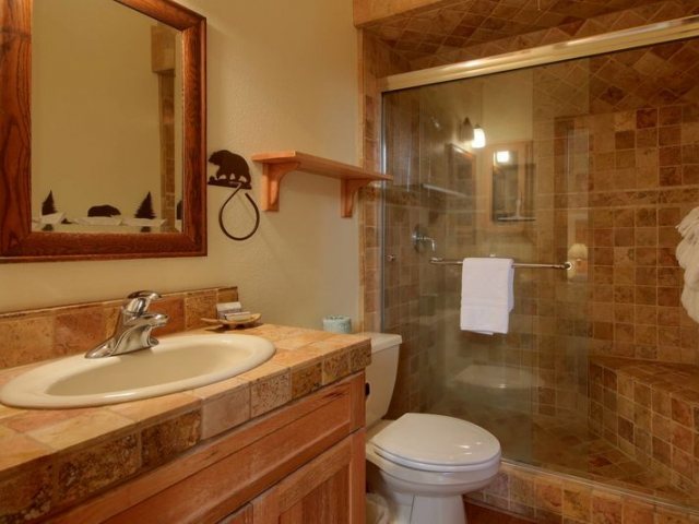 The Yosemite Inn — Bathroom