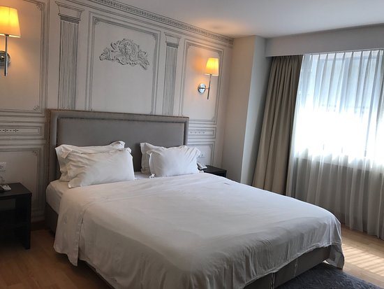 THEE Bangkok Hotel by TH District — Guest room