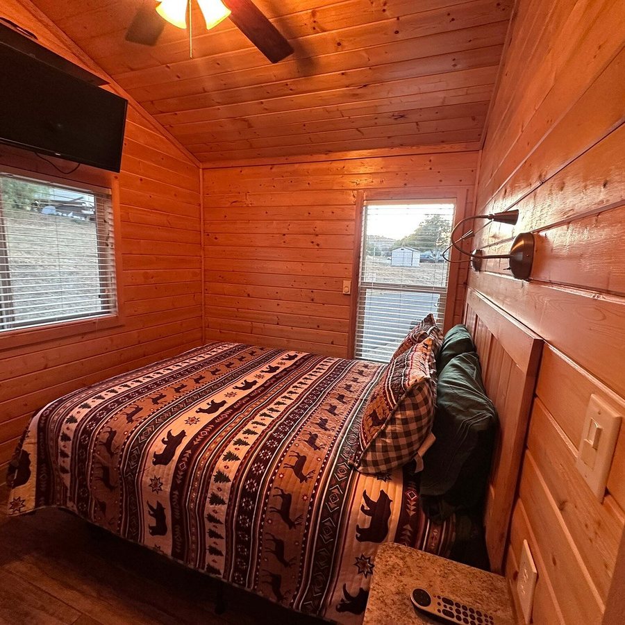 Thousand Trails Rancho Oso — Guest room