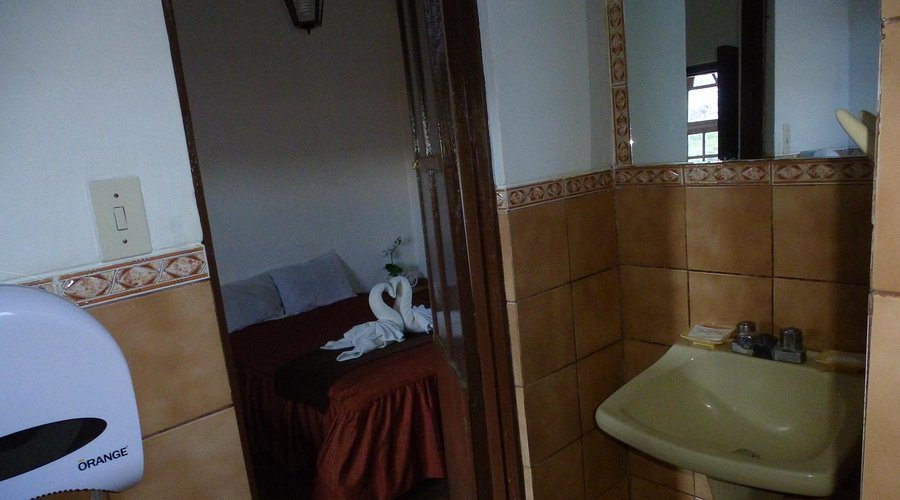 Tika Wasi Casa Boutique — Bathroom