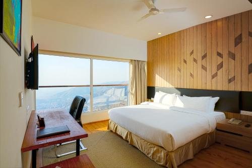 Timber Trail Heights Terraces — Guest room