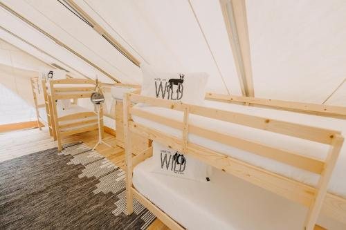 Timberline Glamping At Amicalola Falls — Bathroom
