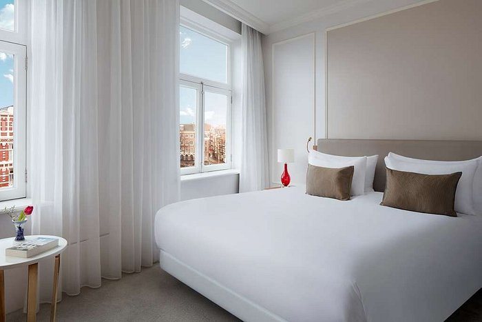 Tivoli Doelen Amsterdam — Guest room
