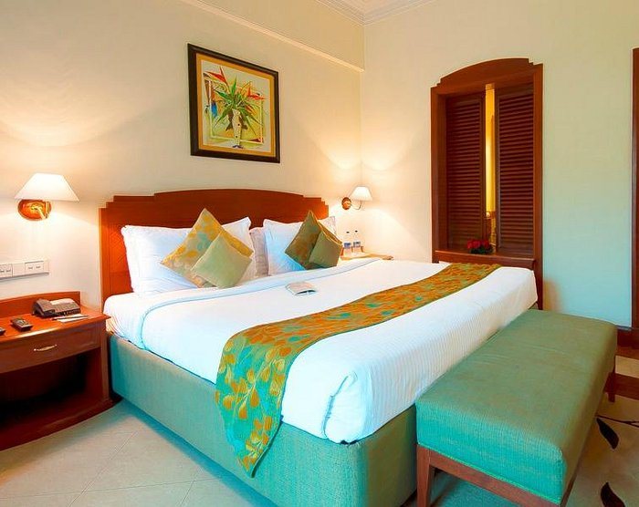 Tivoli Garden Resort — Guest room