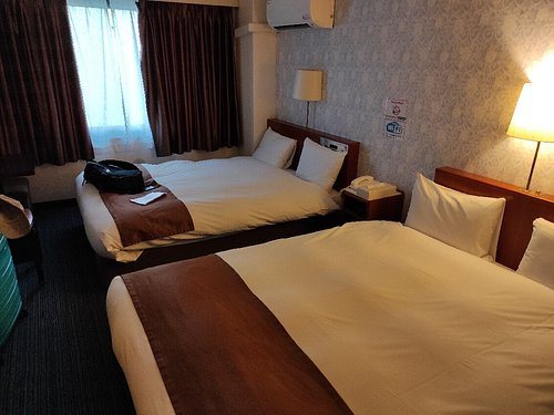 Tokyo Plaza Hotel — Guest room