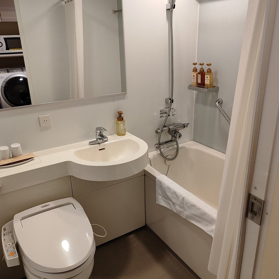 Tokyu Stay Aoyama Premier — Bathroom