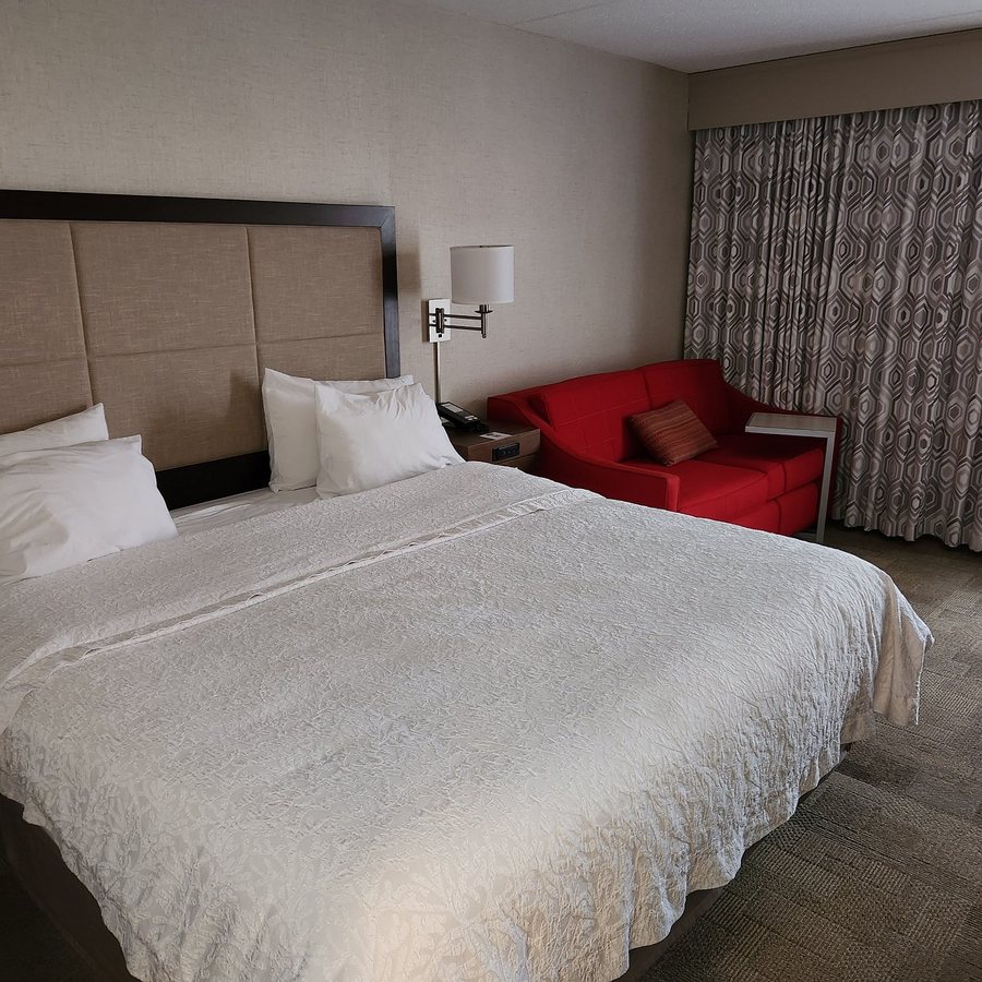 Toledo South Maumee — Guest room