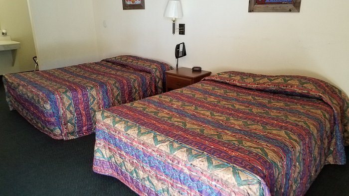 Tombstone Motel — Guest room