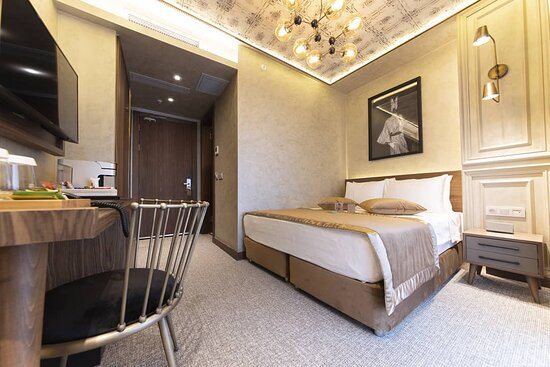 Tonight Hotel Port Istanbul — Guest room