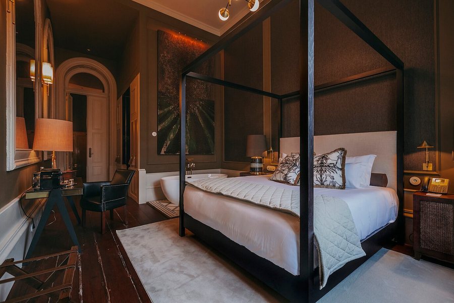Torel 1884 Suites Apartments — Guest room