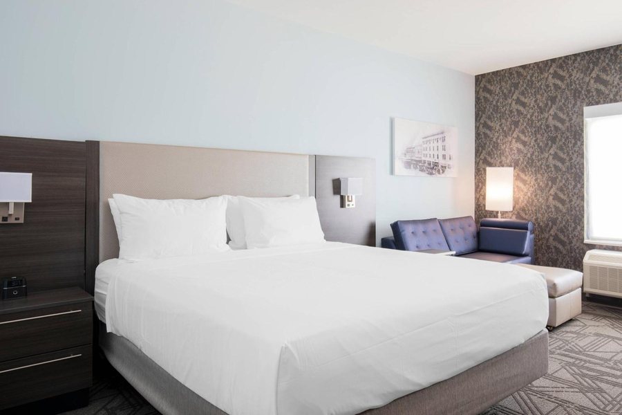 TownePlace Suites Amarillo West Medical Center — Guest room