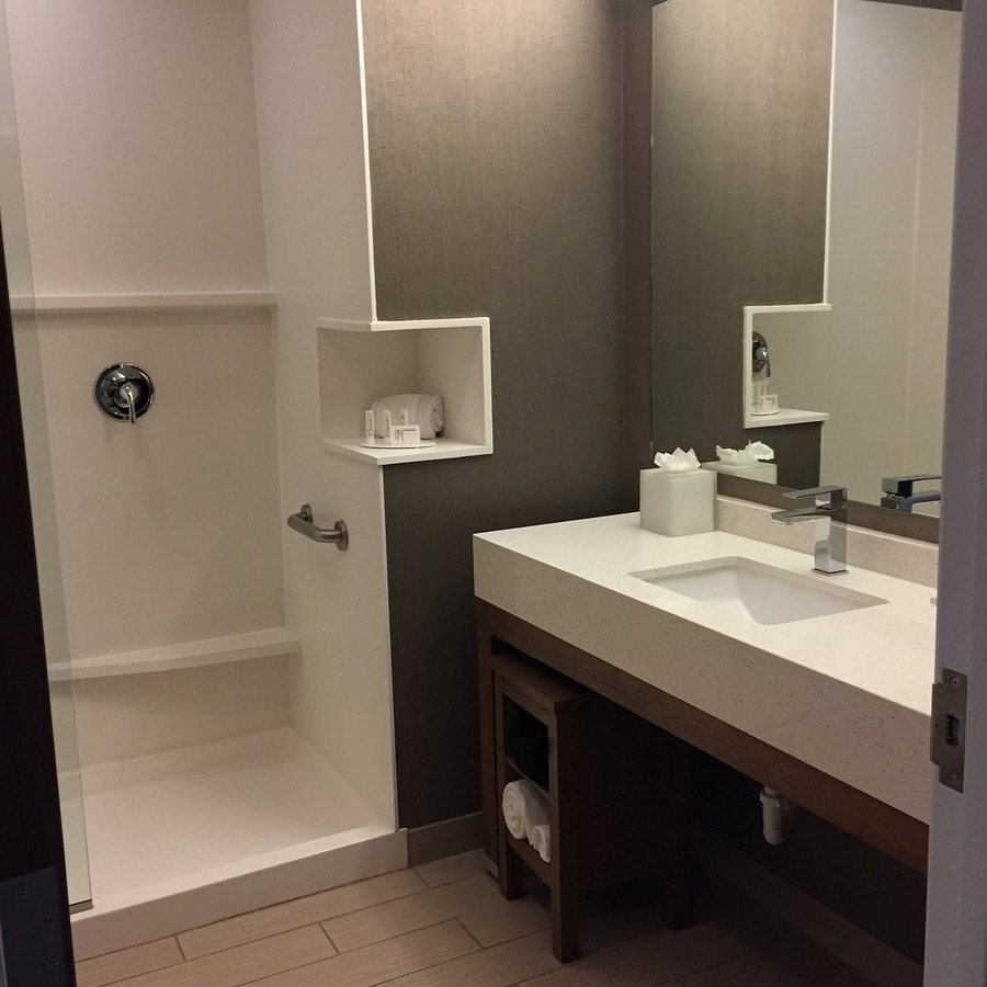 TownePlace Suites by Marriott Denver Southwest Littleton — Bathroom