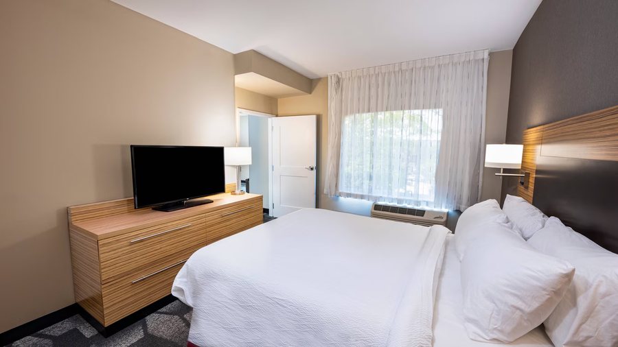 Towneplace Suites By Marriott Fort Mill At Carowinds Blvd — Guest room
