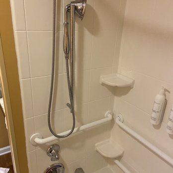 TownePlace Suites by Marriott Franklin Cool Springs — Bathroom