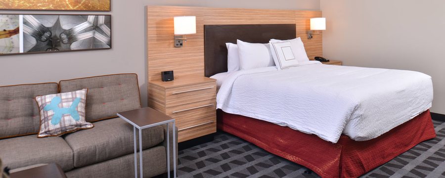 TownePlace Suites by Marriott Gillette — Guest room