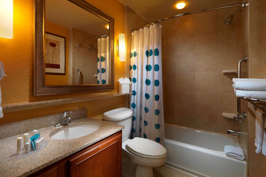 TownePlace Suites by Marriott Houston Westchase — Bathroom