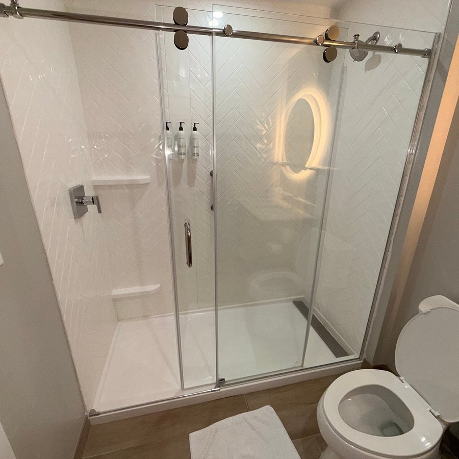 TownePlace Suites by Marriott Jacksonville Airport — Bathroom