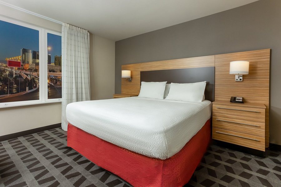 TownePlace Suites by Marriott Las Vegas North I 15 Las Vegas Nevada — Guest room