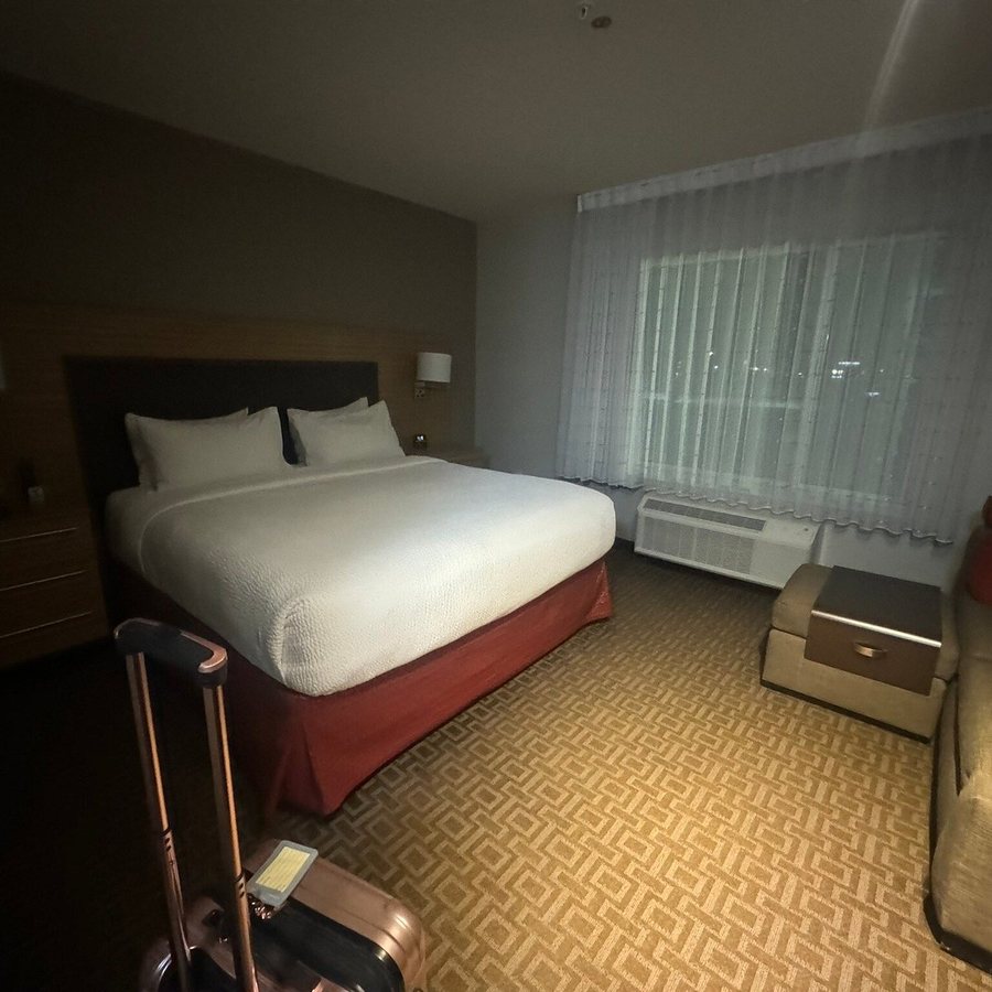 TownePlace Suites by Marriott Lexington Keeneland Airport — Guest room