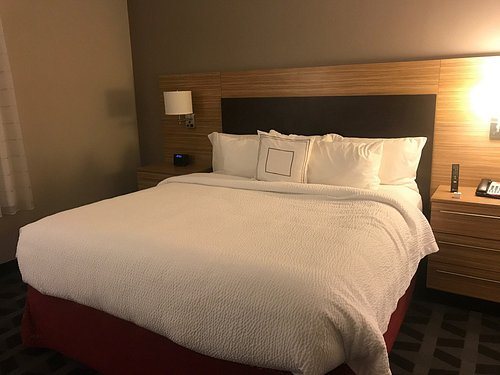 TownePlace Suites by Marriott Nashville Smyrna — Guest room