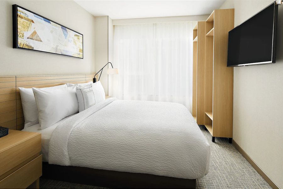 TownePlace Suites by Marriott New York Manhattan Chelsea New York City New York — Guest room