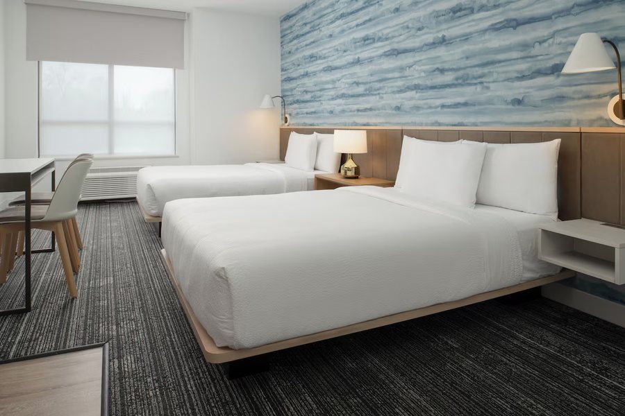 TownePlace Suites by Marriott Portland Airport ME — Guest room