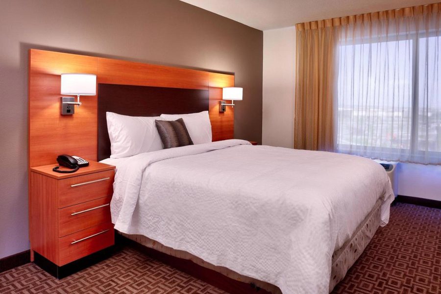 TownePlace Suites by Marriott Salt Lake City West Valley — Guest room