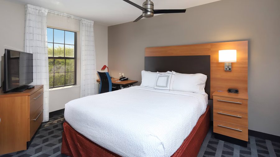 TownePlace Suites by Marriott Tucson Williams Centre — Guest room