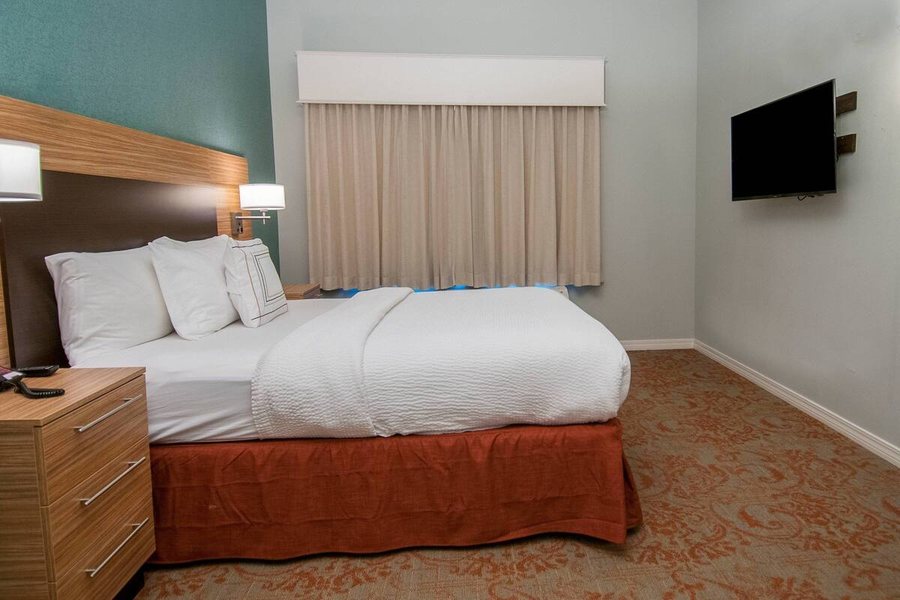 TownePlace Suites by Marriott Vidalia Riverfront — Guest room