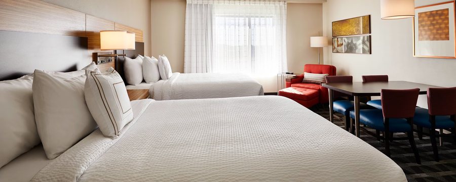 TownePlace Suites St Louis O Fallon — Guest room