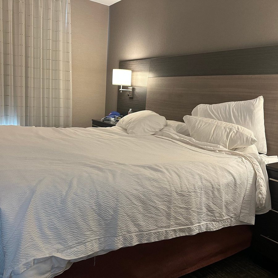 TownePlace Suites Whitefish Kalispell — Guest room