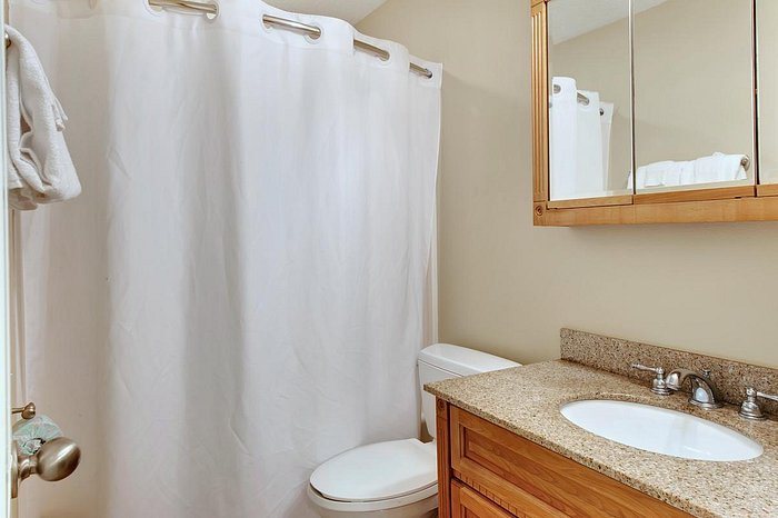 Townhomes on the Green — Bathroom