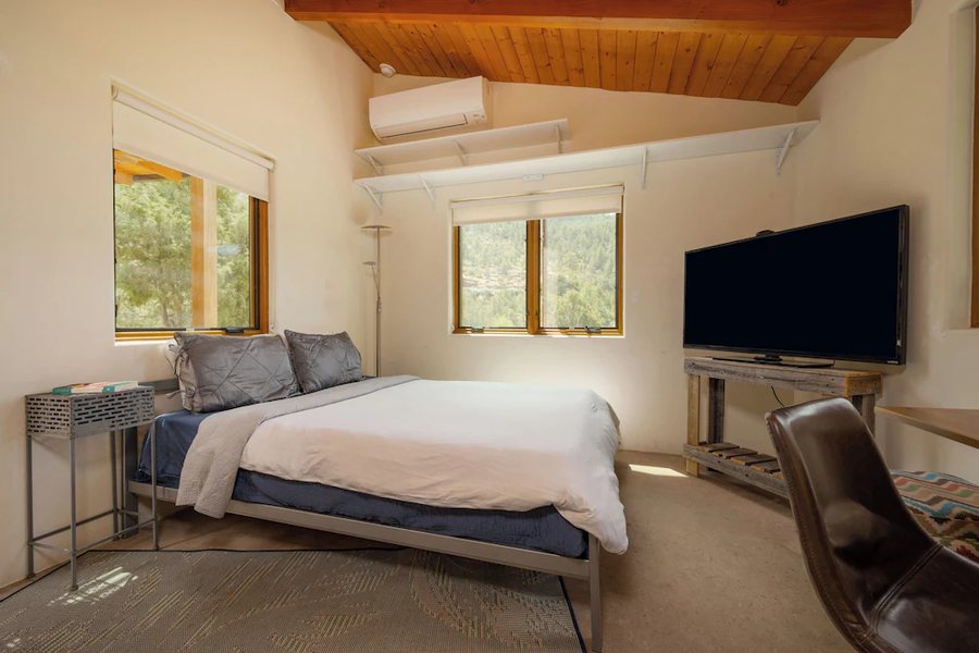 Trailer Ranch RV Resort — Guest room