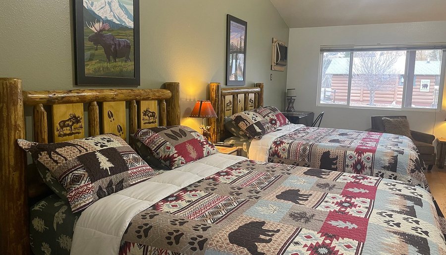 Travellers Rest Cabins and RV Park — Guest room