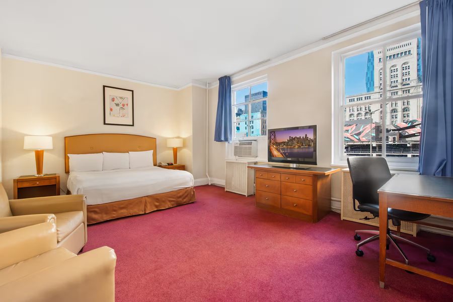 Travelodge by Wyndham Downtown Chicago — Guest room