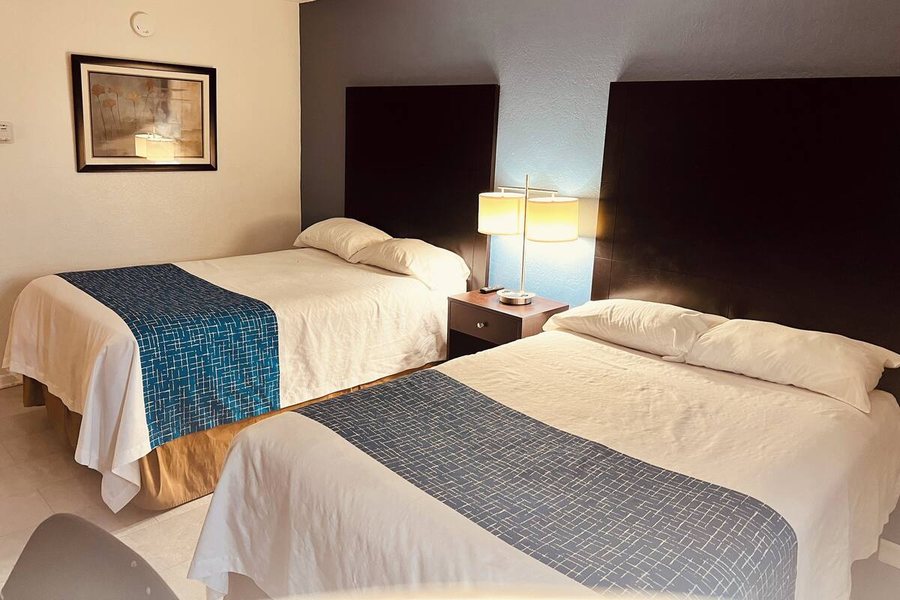 Travelodge by Wyndham Valleyfair Shakopee — Guest room