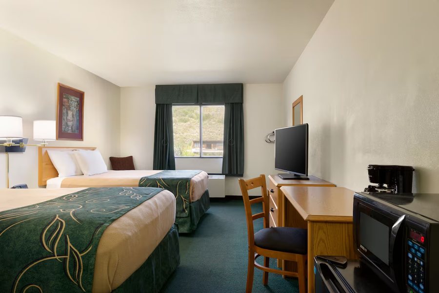 Travelodge by Wyndham Yampa Yampa Colorado — Guest room