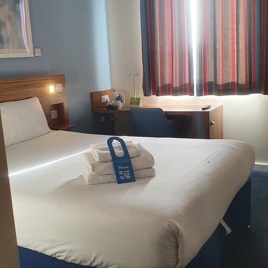 Travelodge London Beckenham — Guest room