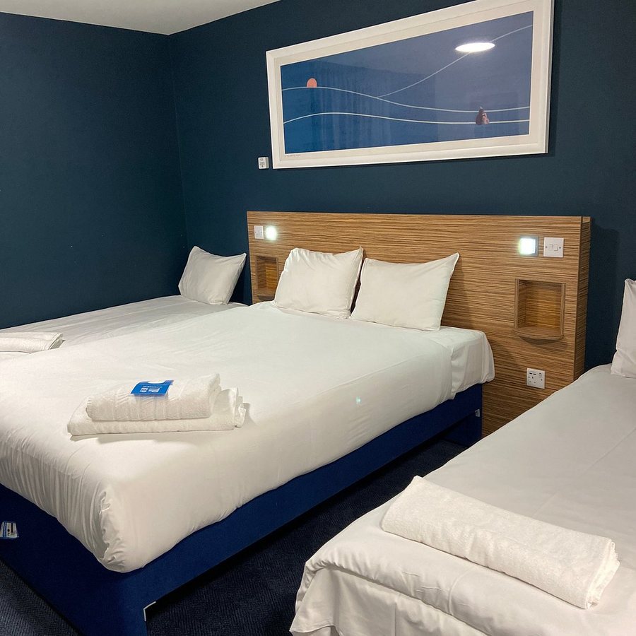 Travelodge London Hackney — Guest room