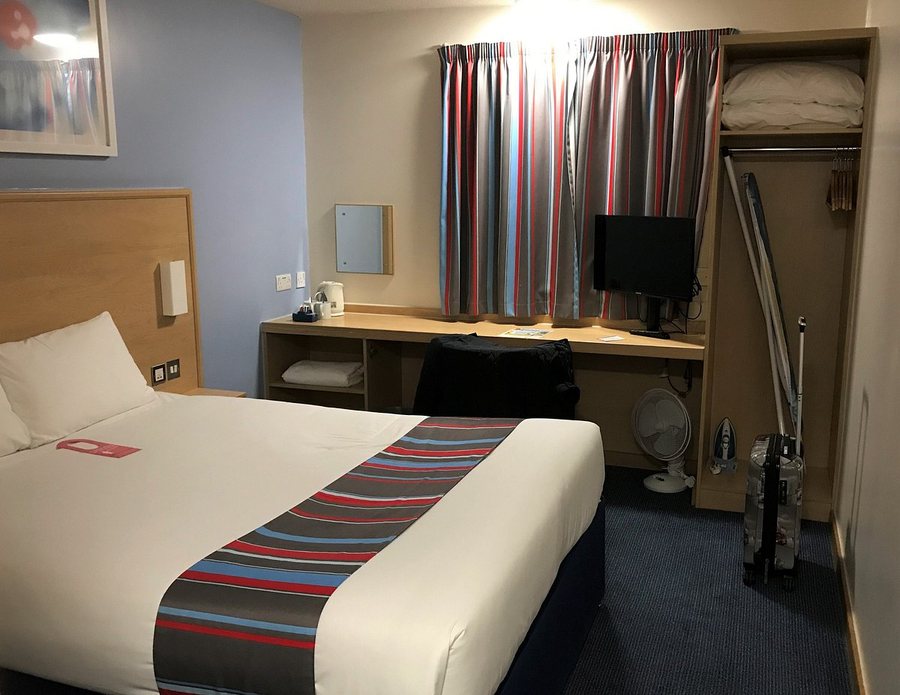 Travelodge London Liverpool Street — Guest room
