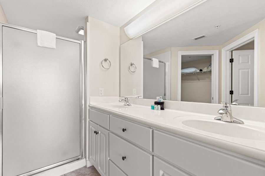 Treasure Island Resort Condominium — Bathroom