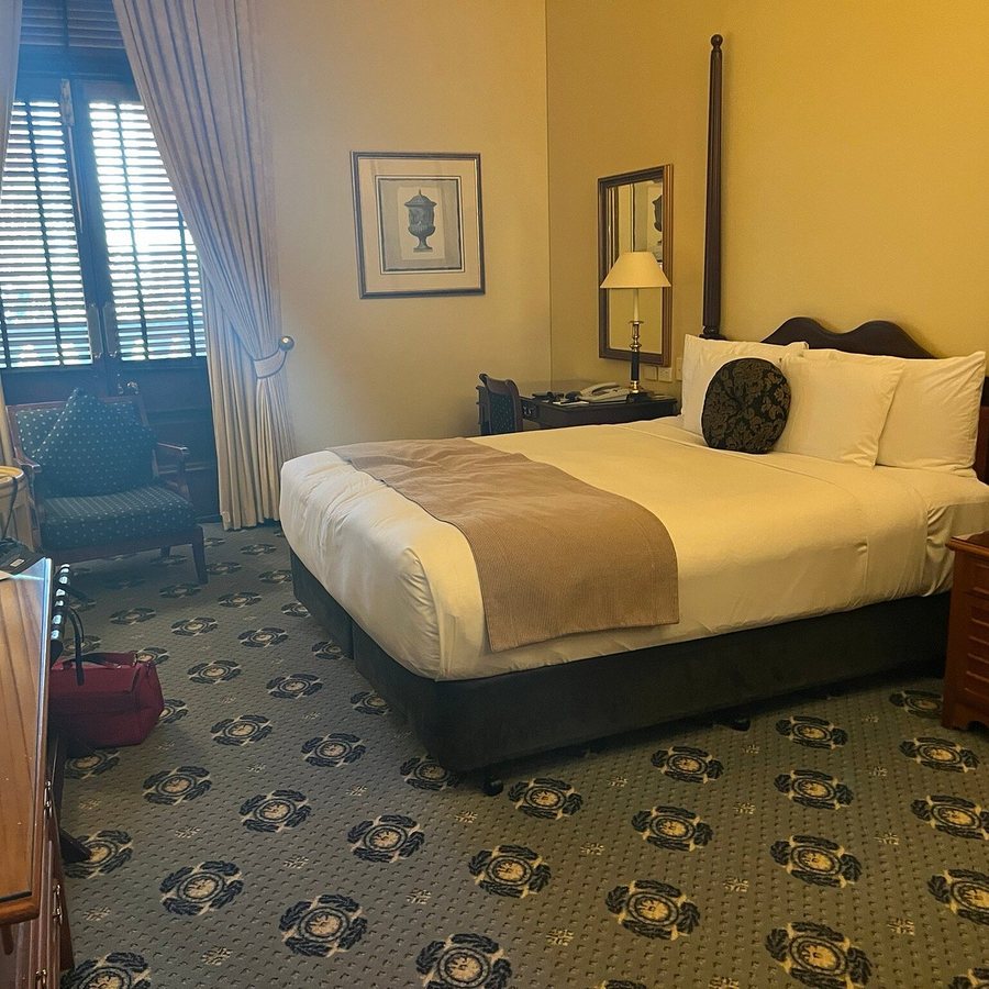 Treasury Hotel Brisbane — Guest room