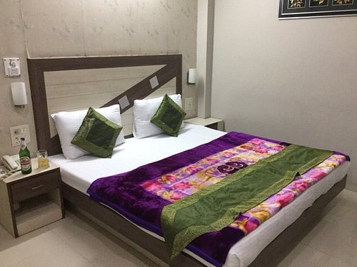 Treebo Rockwell Plaza — Guest room