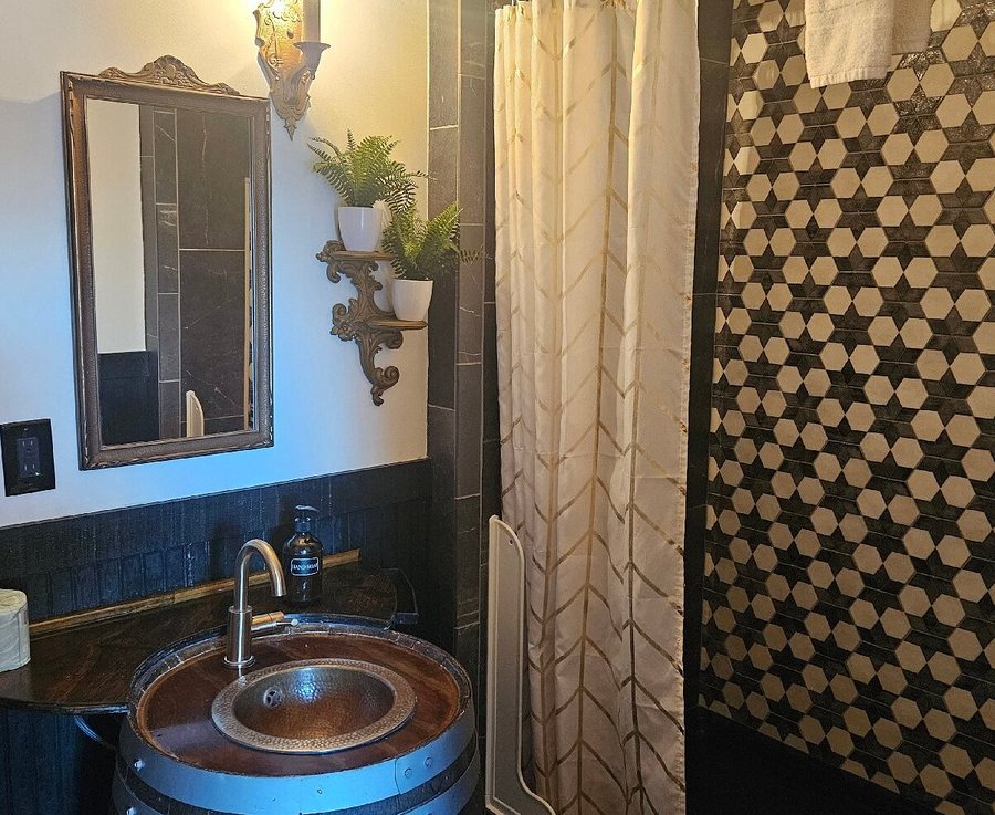 Trekker — Bathroom